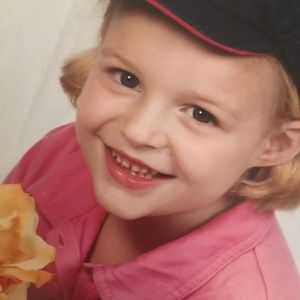 Meet your Posher, Chrissy